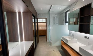 📍 McKinley West Village | Brand New House For Sale