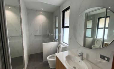 📍 McKinley West Village | Brand New House For Sale