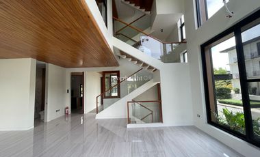 📍 McKinley West Village | Brand New House For Sale