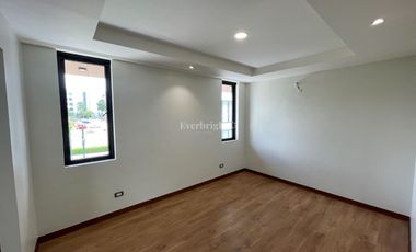 📍 McKinley West Village | Brand New House For Sale