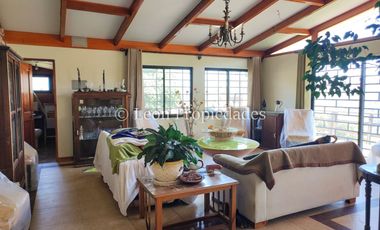 Leon Propiedades vende parcela con casa en condominio, sector Miraflores, Curacaví.