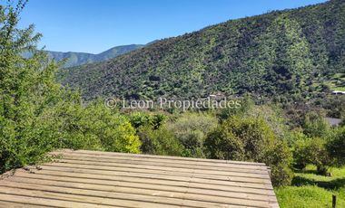 Leon Propiedades vende parcela con casa en condominio, sector Miraflores, Curacaví.