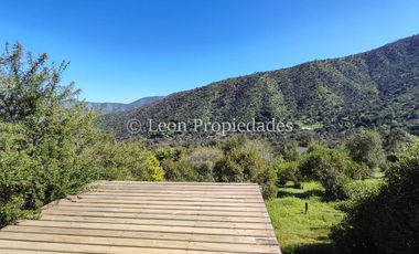 Leon Propiedades vende parcela con casa en condominio, sector Miraflores, Curacaví.