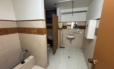 SE ARRIENDA LOCAL COMERCIAL, MEDELLIN, SAN JUAN