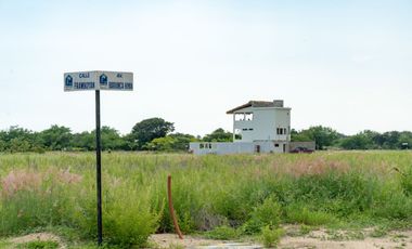 Terreno en venta con acceso directo a la playa – 250 m², Puerto Escondido