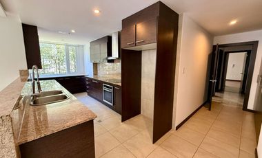 ✨ HERMOSO Y CONFORTABLE DEPARTAMENTO EN VENTA – CUMBAYÁ, SECTOR SITE CENTER ✨