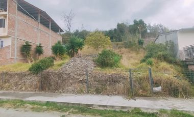Terreno de venta en el Plateado, a una cuadra de Puerto Seco