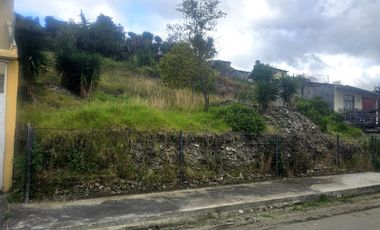 Terreno de venta en el Plateado, a una cuadra de Puerto Seco