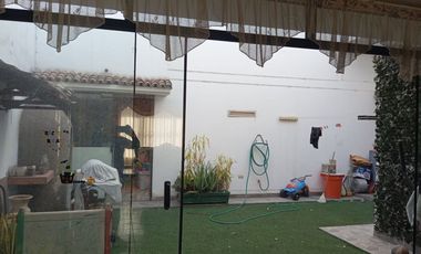 CASA EN VENTA EN SAN BORJA, CERCA JAVIER PRADO, JOCKEY PLAZA, LAS ARTES NORTE, ROUSSEAU, SAN BORJA NORTE