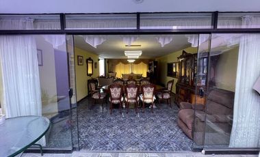 CASA EN VENTA EN SAN BORJA, CERCA JAVIER PRADO, JOCKEY PLAZA, LAS ARTES NORTE, ROUSSEAU, SAN BORJA NORTE