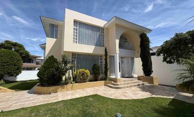 Casa en Venta en Balcón del Norte- Carcelén