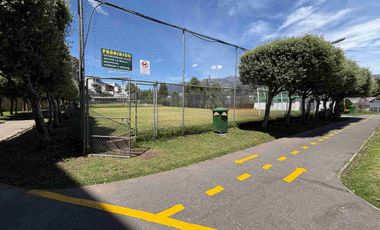 Casa en Venta en Balcón del Norte- Carcelén