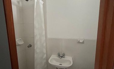 Lindo Duplex invertido tipo casita en urbanización cerrada Casuarinas