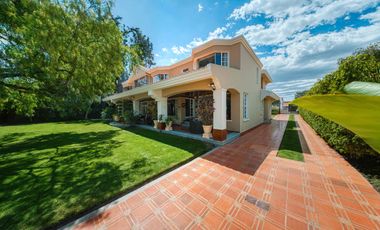 Casa de venta en Jacaranda-Cumbaya