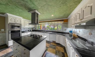 Casa de venta en Jacaranda-Cumbaya