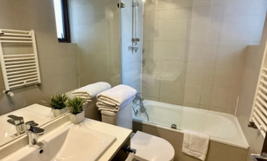 Acogedor, Moderno Departamento Cerca Portal La Dehesa