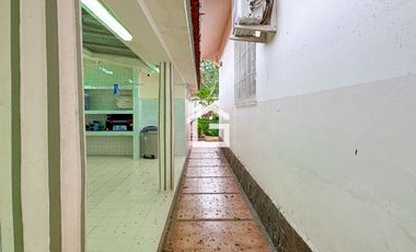 Casa en Venta en Conjunto privado de Urb. Unioro, Machala