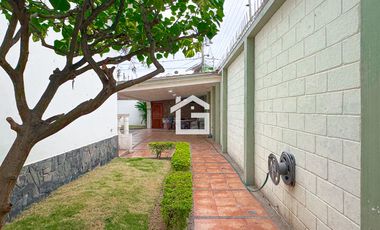 Casa en Venta en Conjunto privado de Urb. Unioro, Machala