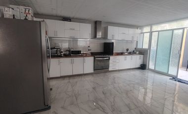 CASA LAGO DE GUADALUPE