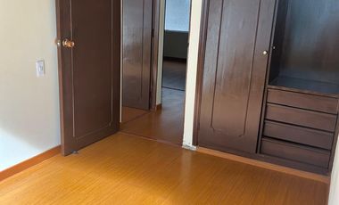 SE ARRIENDA  APTO SANTA BARBARA BOGOTA