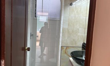 SE ARRIENDA  APTO SANTA BARBARA BOGOTA