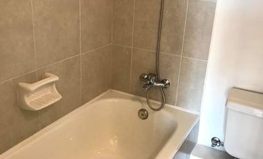 Iluminado y cómodo Departamento, con inmejorable coenectividad