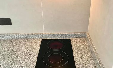 Iluminado y cómodo Departamento, con inmejorable coenectividad