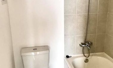 Iluminado y cómodo Departamento, con inmejorable coenectividad