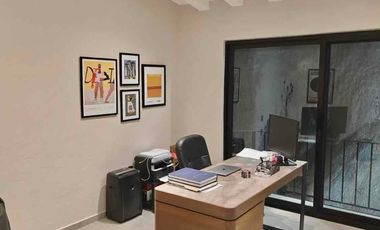 Casa de lujo cerca del club Atlas Colomos