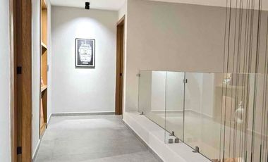 Casa de lujo cerca del club Atlas Colomos
