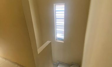 Casa en Venta en Los Fresnos I, Apodaca NL 3 Pisos 4 recamaras