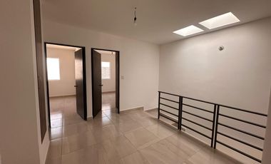 CASA EN CONDOMINIO EN RENTA $9,700.00 INCLUYE MATENIMIENTO