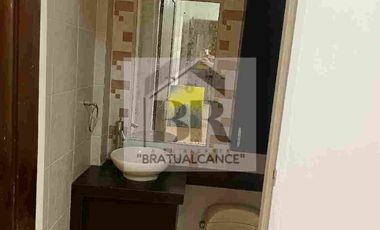 Bellavista, Alquiler Suite sin Amoblar, sector con garita de seguridad, planta baja, parqueo