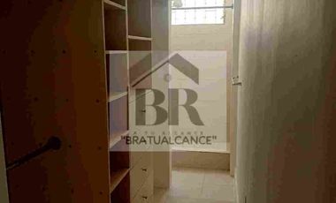 Bellavista, Alquiler Suite sin Amoblar, sector con garita de seguridad, planta baja, parqueo