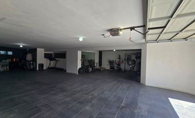 VENTA RESIDENCIA EN PORTALES DE ABADÍA