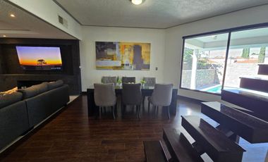 VENTA RESIDENCIA EN PORTALES DE ABADÍA