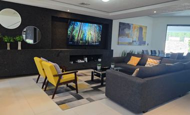 VENTA RESIDENCIA EN PORTALES DE ABADÍA