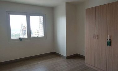FOR SALE: Studio Unit in Connor at Greenhills
