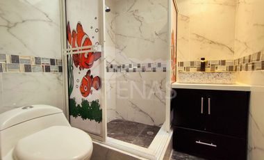 CASA AMPLIA EN RENTA, BAÑOS - CANCHAS SUAREZ