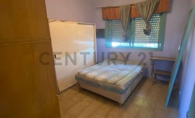 Venta de Casa de 4 dormitorios a reciclar en Barrio Belgrano