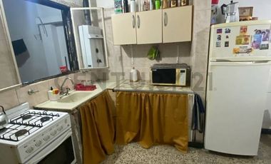 Venta de Casa de 4 dormitorios a reciclar en Barrio Belgrano