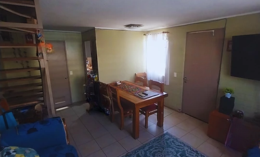 Casa de 2 pisos en venta – Peñaflor