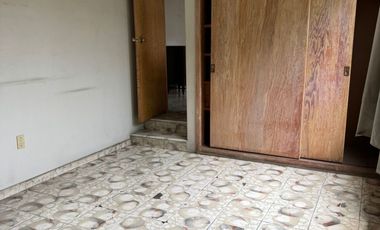 CASA EN RENTA, COL. LADRON DE GUEVARA