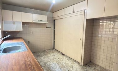 CASA EN RENTA, COL. LADRON DE GUEVARA