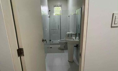 FOR SALE HOUSE IN DASMARINAS VILLAGE MAKATI CITY