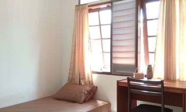 Di JUAL rumah siap murah tengah kota