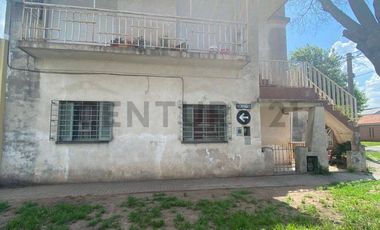 Venta de Casa a reciclar en planta baja