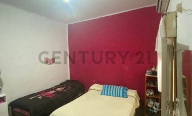 Venta de Casa a reciclar en planta baja