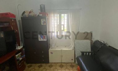 Venta de Casa a reciclar en planta baja