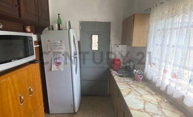 Venta de Casa a reciclar en planta baja